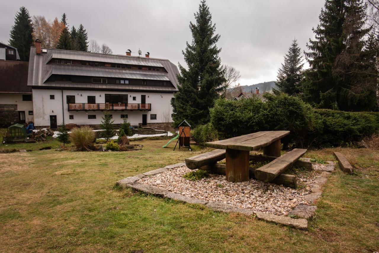 Pension Styl Bedřichov Zewnętrze zdjęcie